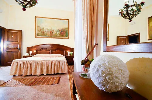 Hotel Residenza il Poggione Fauglia 0*,